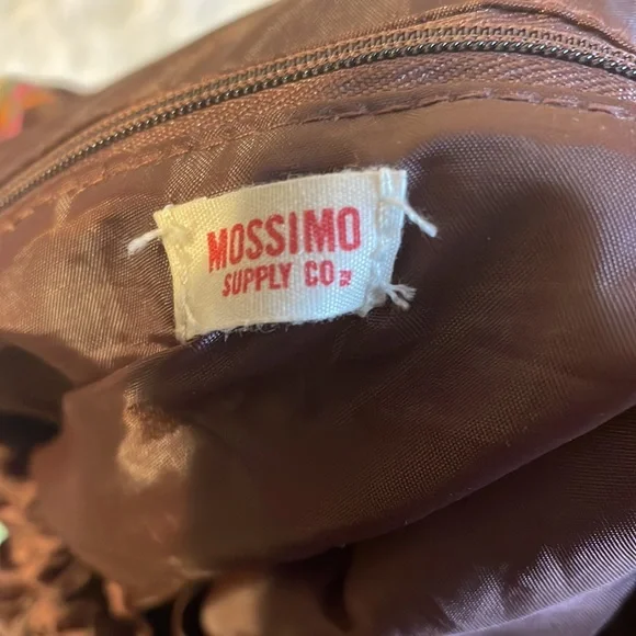 Backpack - Picture 4 of 10